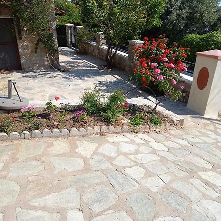 Margis Studio Xinovrisi Exterior photo